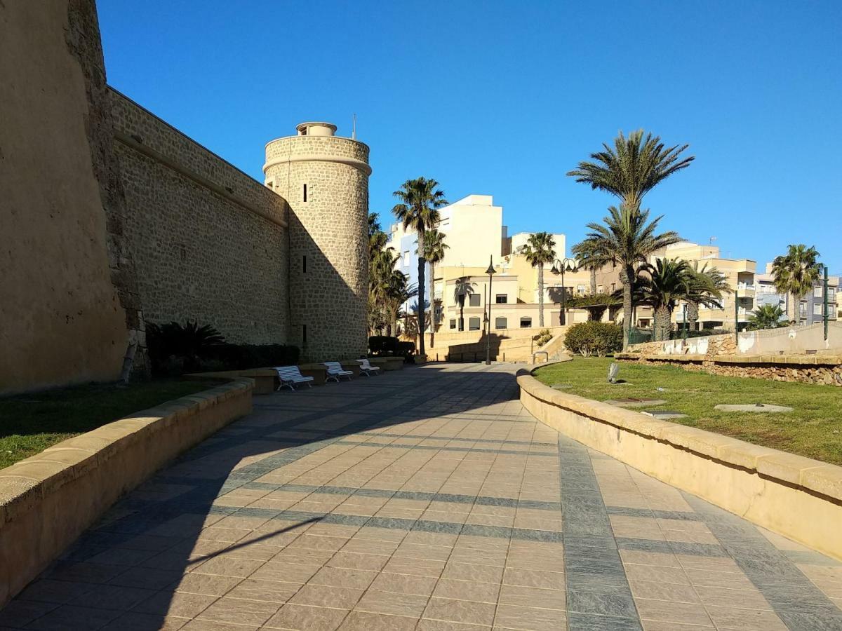 Apartamento En Puerto De Roquetas De Mar Appartement Buitenkant foto